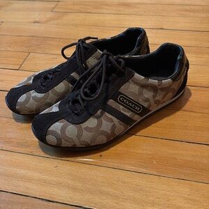 Coach Signature Kathleen Sneakers  Q511 Brown/Tan Size 6.5 Women's